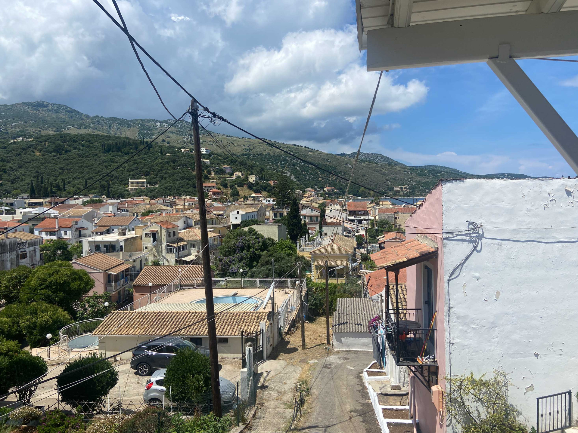 Nonna's Hill House